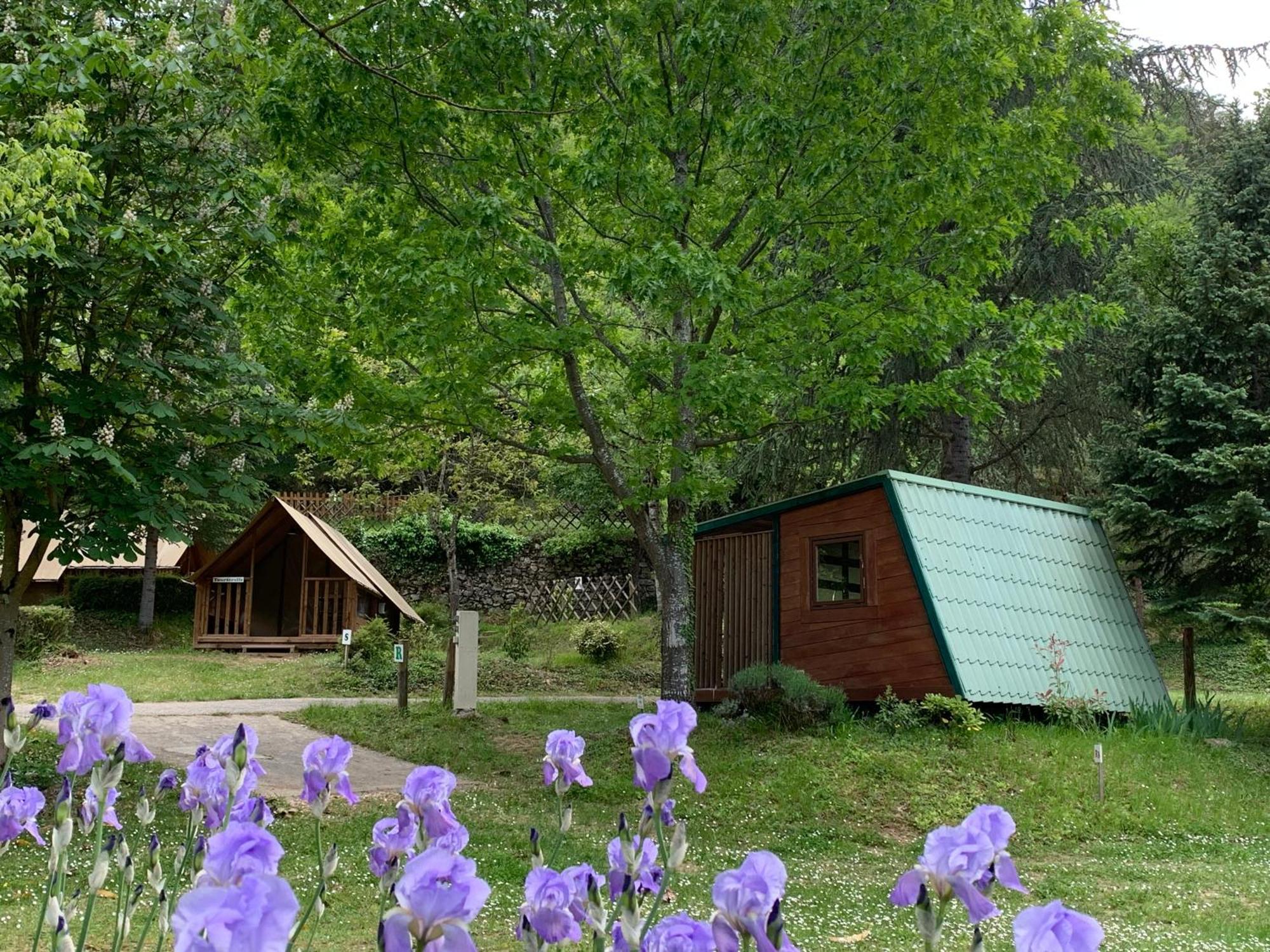 Camping Calme Et Nature Iserand Vion (Ardeche) Exterior foto