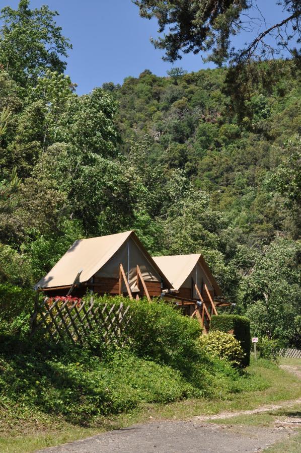 Camping Calme Et Nature Iserand Vion (Ardeche) Exterior foto